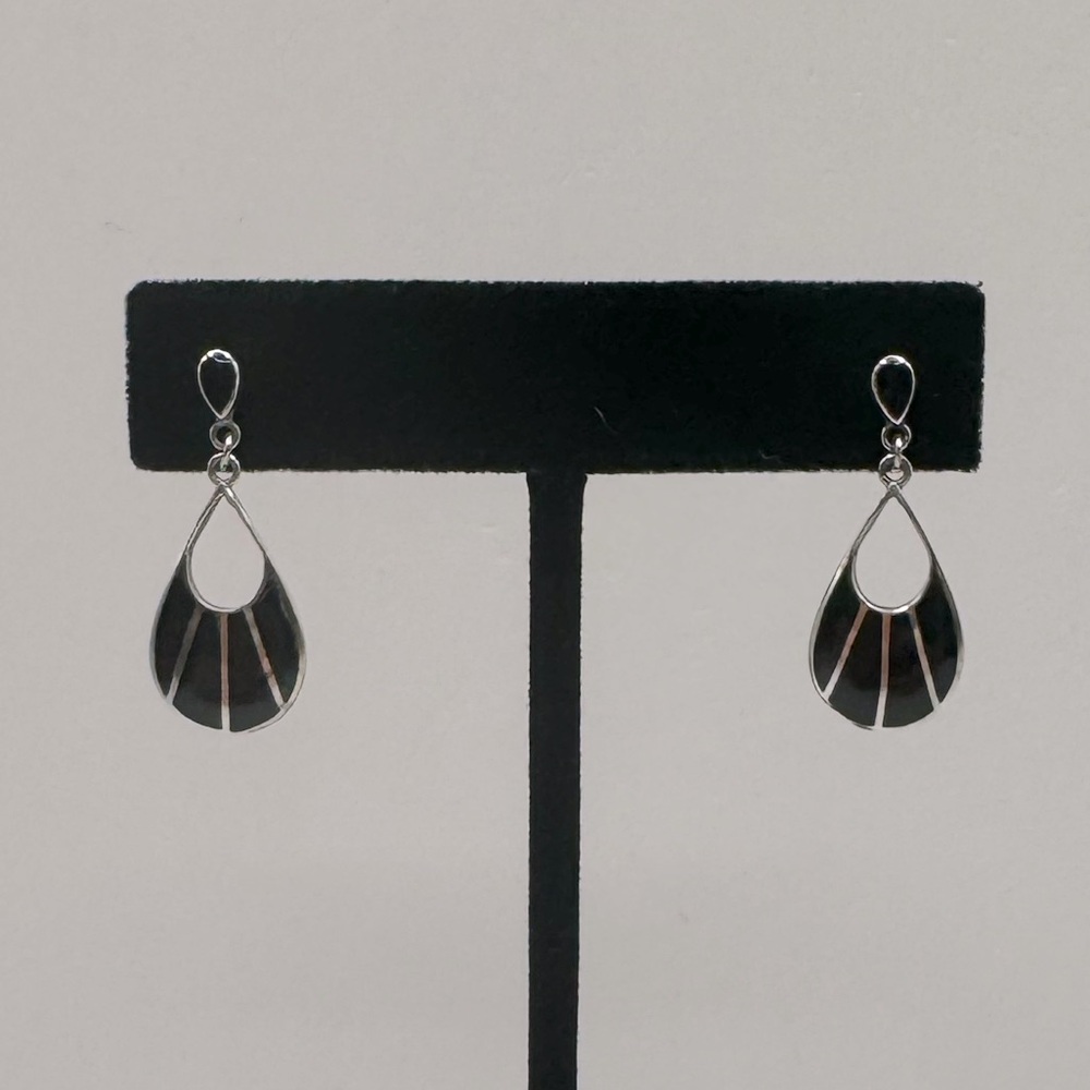 VINTAGE Sterling Silver Enamel Inlay Dangle Earrings